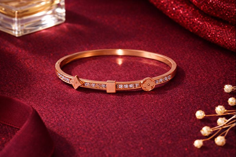 Elegant Gold Charm Bangle