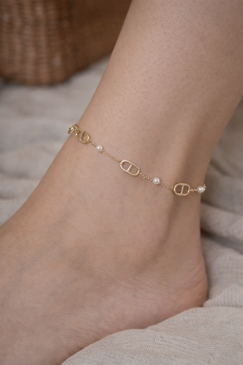 Anklet